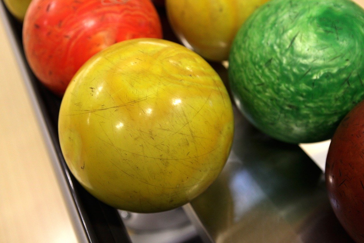 bowling-746810_1280